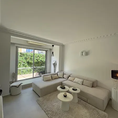 Moderne Et Luxueux A Res Miramar Apartmán *